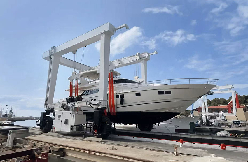 Launching New-Built Boats in Shipyards.jpg