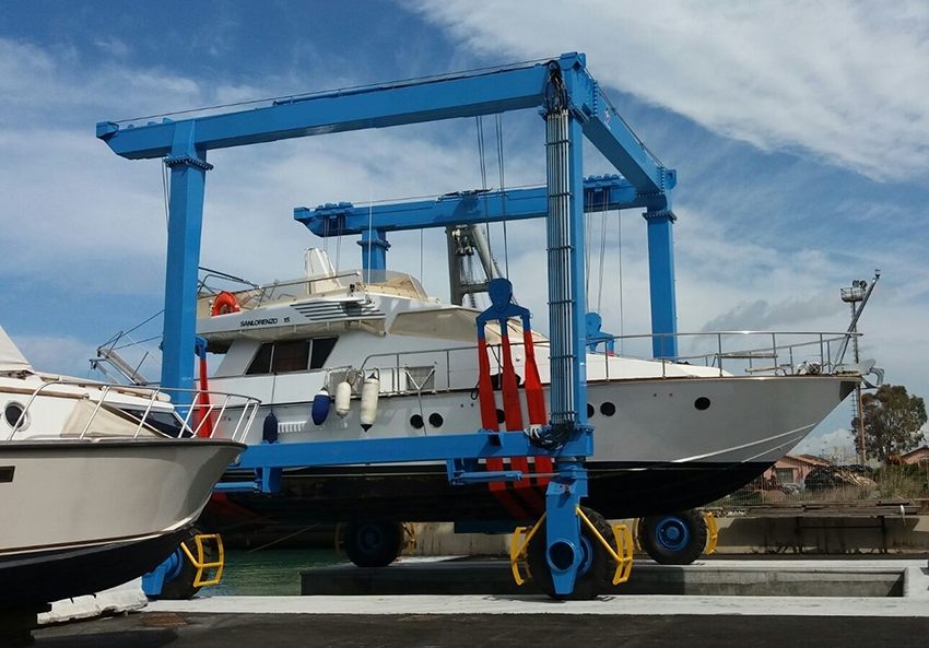 Yacht Launching and Retrieval.png