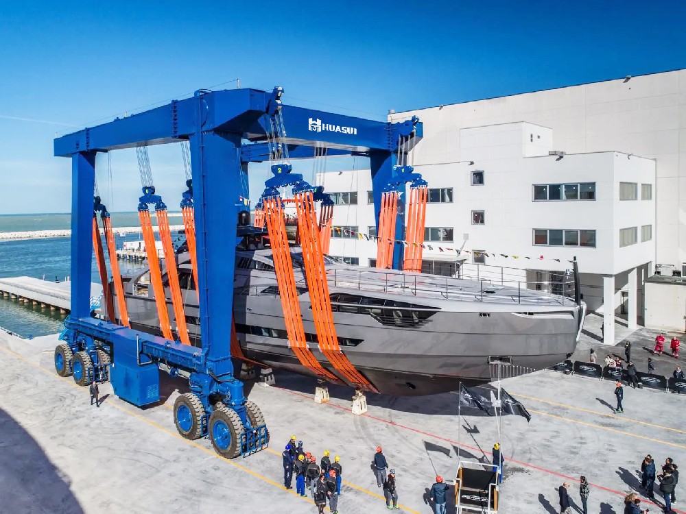 华隧重工：专业游艇吊厂家，专注游艇吊制造
