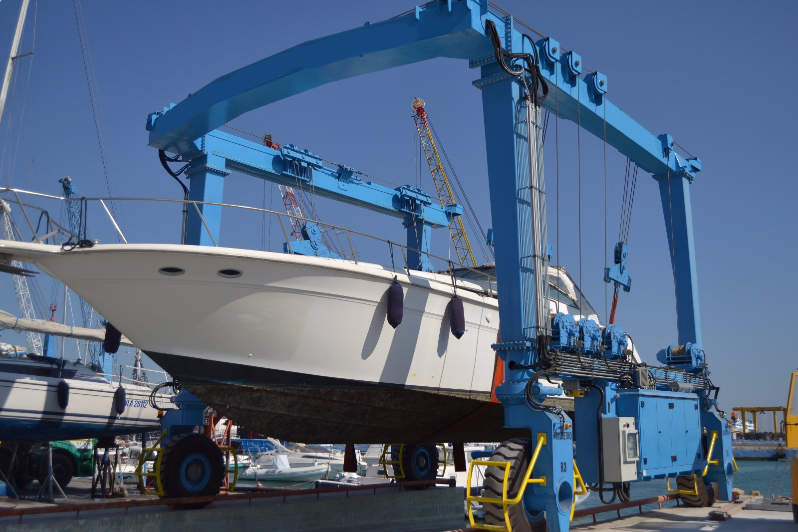 hscrane-travel-lift-multi-point-lifting-system-2.jpg
